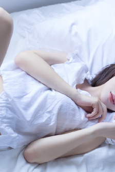 柏昌意叫庭霜自己坐上来